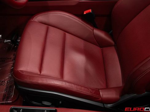 Used 2022 Porsche 911 Carrera image 39