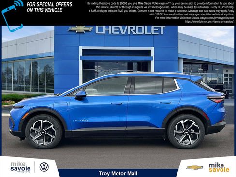 Used 2026 Chevrolet Equinox EV LT FWD image 2
