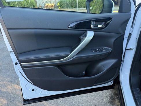New 2026 Mitsubishi Eclipse Cross SEL image 11