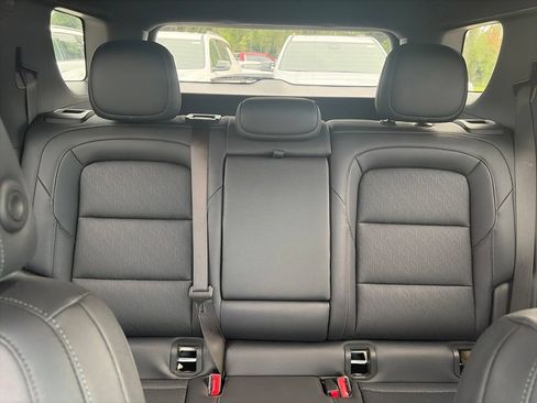 Used 2025 Chevrolet Equinox LT w/ Convenience Package II FWD image 15