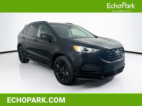 Used 2022 Ford Edge SE w/ Black Appearance Package AWD/4WD image 1