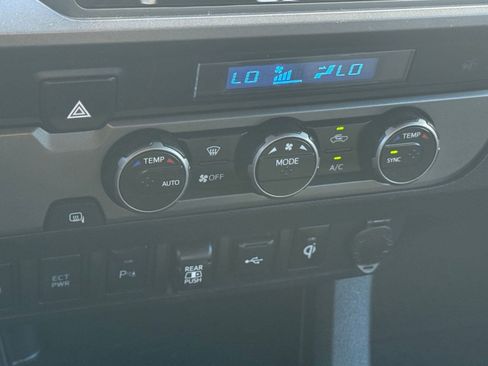 Certified 2022 Toyota Tacoma TRD Sport image 20