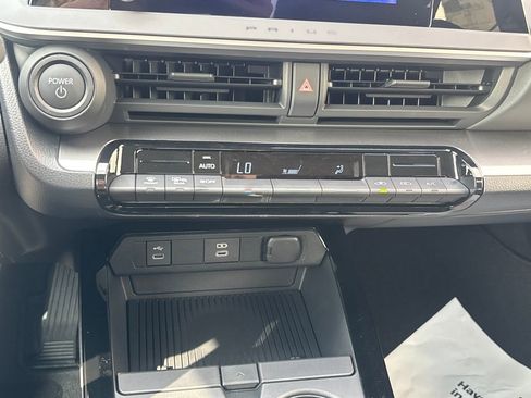 New 2026 Toyota Prius LE image 12