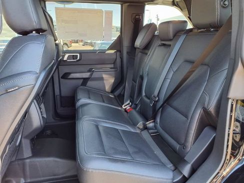 New 2026 Ford Bronco Big Bend w/ Black Diamond Package AWD/4WD image 9