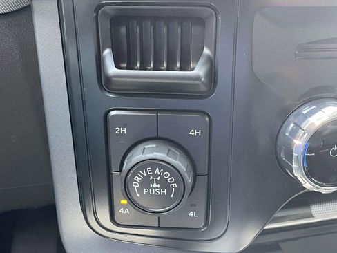 Used 2025 Ford F150 Lariat w/ Equipment Group 501A Mid AWD/4WD image 28