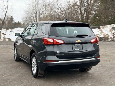 Used 2018 Chevrolet Equinox LS image 5