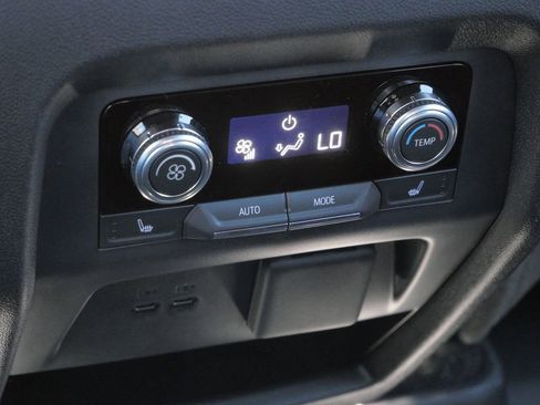 New 2026 GMC Acadia AT4 w/ Luxury Package AWD/4WD image 41
