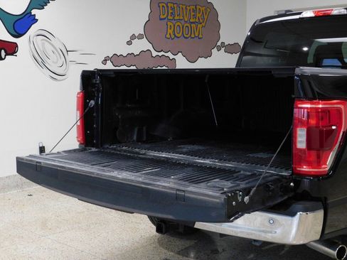 Used 2023 Ford F150 XLT w/ XTR Package image 82