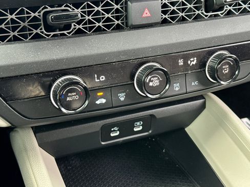 Used 2024 Honda Accord LX image 18