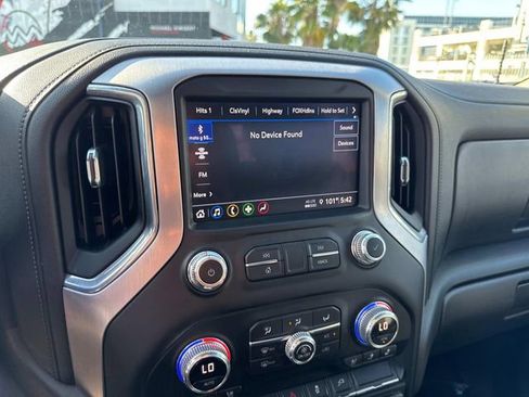 Used 2021 GMC Sierra 1500 SLT image 26