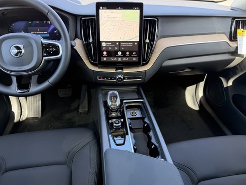 New 2026 Volvo XC60 B5 Core w/ Protection Package image 14