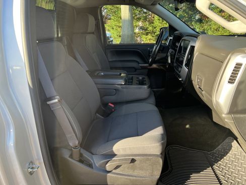 Used 2017 GMC Sierra 1500 SLE w/ SLE Preferred Package image 31