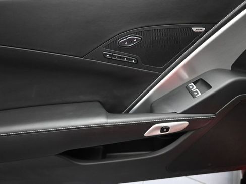 Used 2016 Chevrolet Corvette Z06 w/ 3LZ Preferred Equipment Group RWD image 16