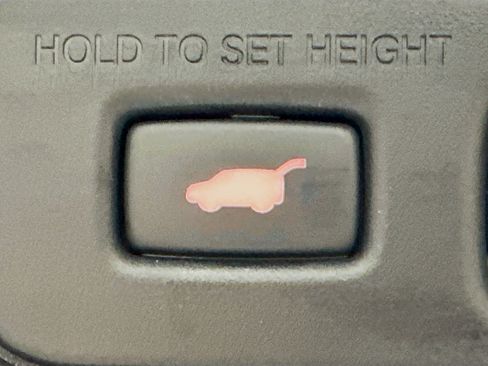 Used 2025 Acura MDX FWD image 32