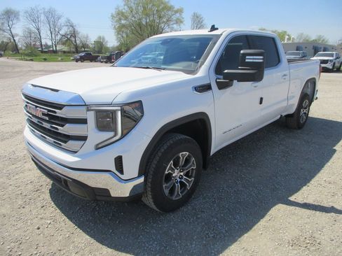 New 2026 GMC Sierra 1500 SLE w/ Max Trailering Package AWD/4WD image 9