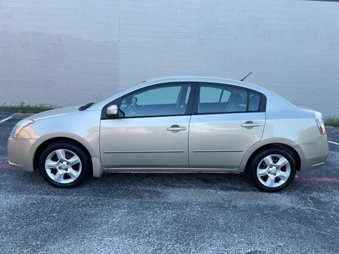 Used 2009 Nissan Sentra 2.0 S FWD image 3