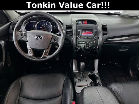 Used 2013 Kia Sorento LX w/ Convenience Pkg image 21