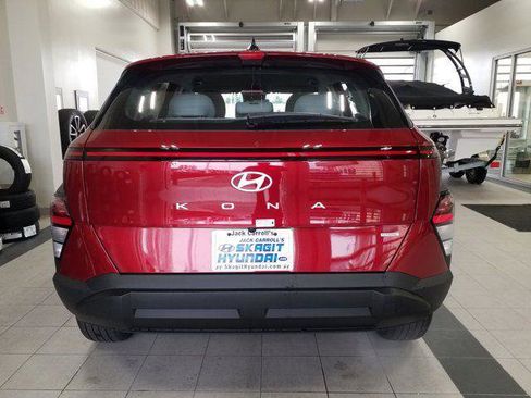 New 2026 Hyundai Kona SE AWD/4WD image 22