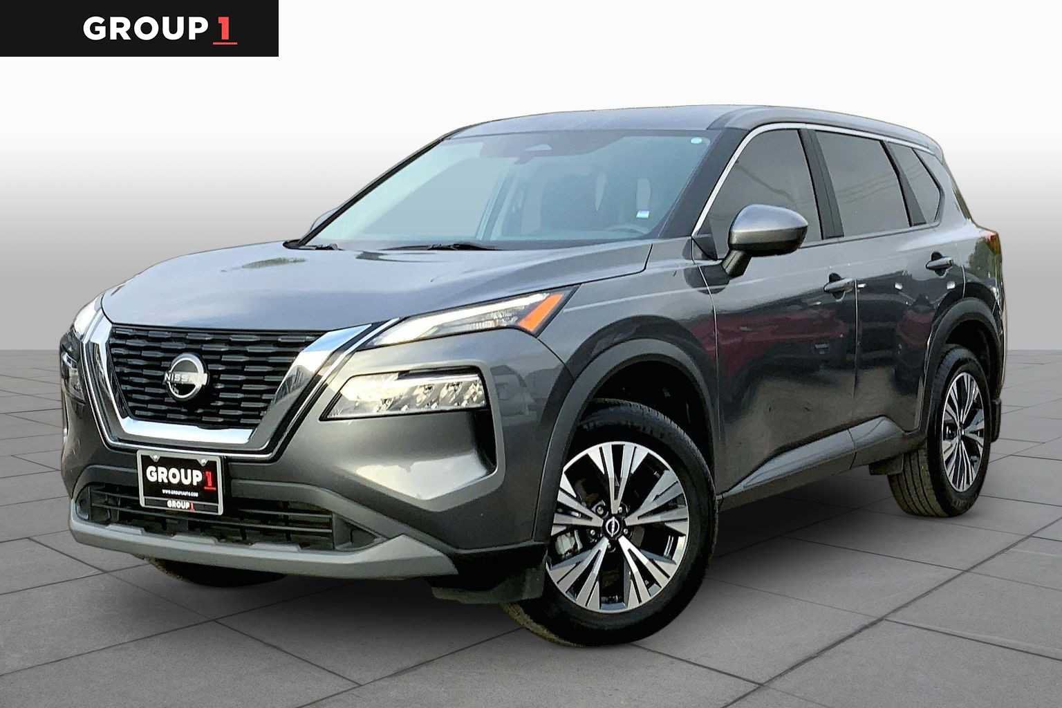 Used 2023 Nissan Rogue SV FWD image 1