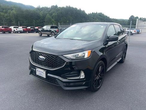 Certified 2024 Ford Edge ST-Line image 2