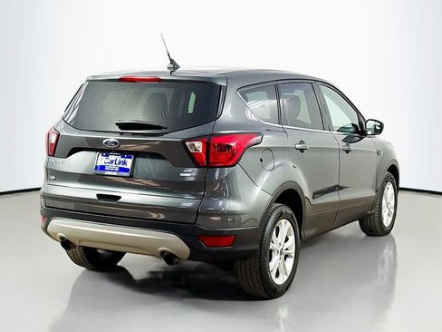 Used 2019 Ford Escape SE image 8