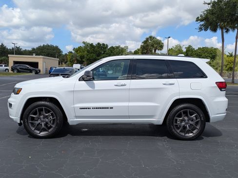 Used 2021 Jeep Grand Cherokee Limited w/ Quick Order Package 28K 80th AWD/4WD image 3