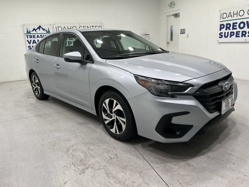 Certified 2025 Subaru Legacy Premium AWD/4WD image 2