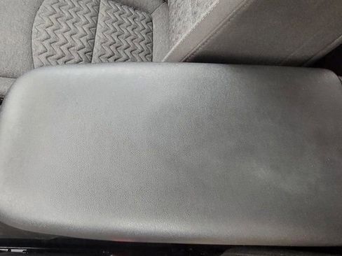 Used 2022 Chevrolet Equinox LT FWD image 28