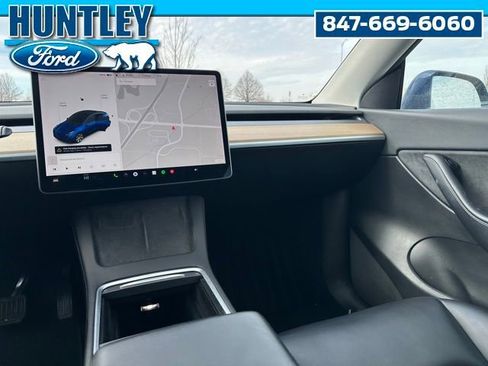 Used 2021 Tesla Model Y Long Range image 19