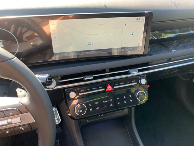New 2026 Hyundai Tucson Limited AWD/4WD image 18