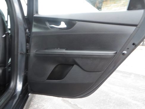 Used 2021 Kia Forte GT-Line w/ GT-Line Premium Package image 37