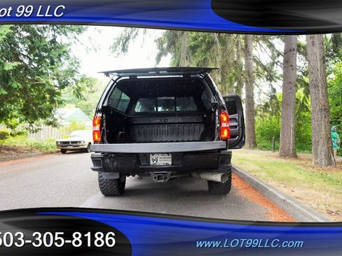 Used 2015 GMC Sierra 2500 Denali w/ Duramax Plus Package AWD/4WD image 31