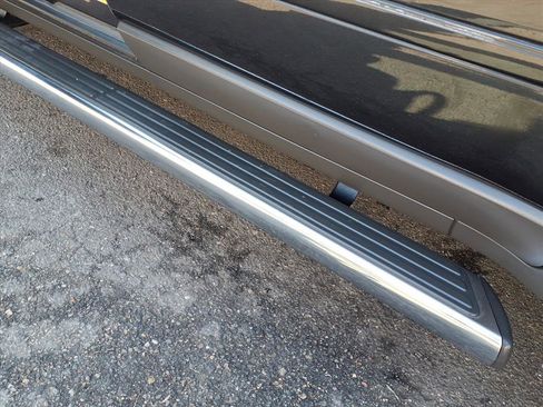 Used 2012 Chevrolet Traverse LTZ image 14