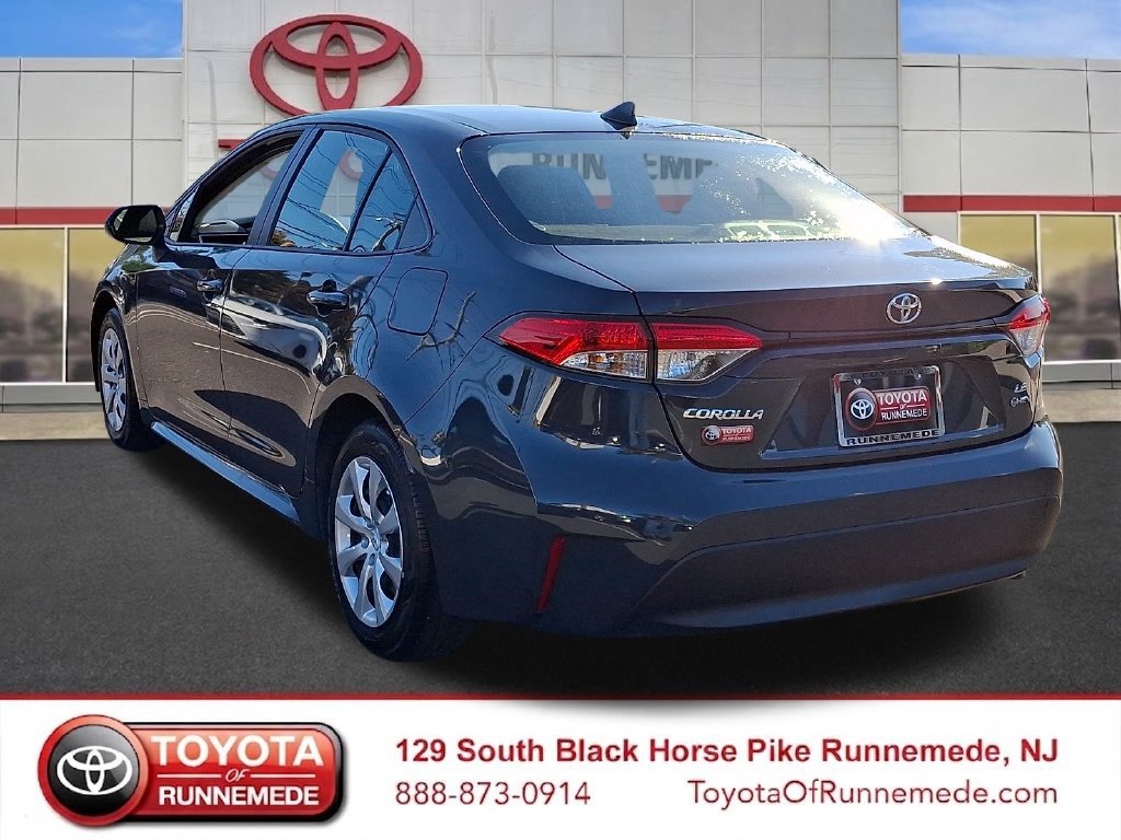 Certified 2026 Toyota Corolla LE FWD image 4