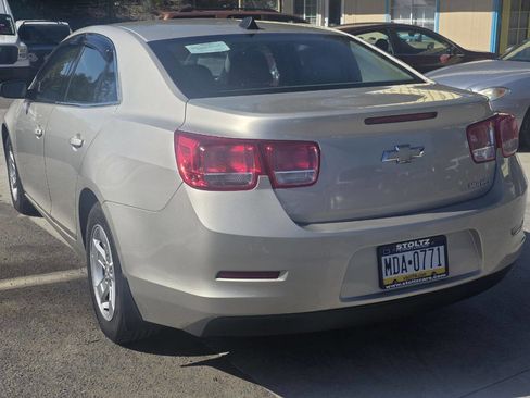 Used 2013 Chevrolet Malibu LS FWD image 6
