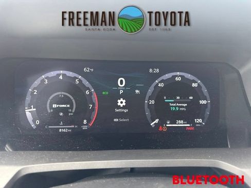 Used 2024 Toyota Tacoma TRD Sport AWD/4WD image 8