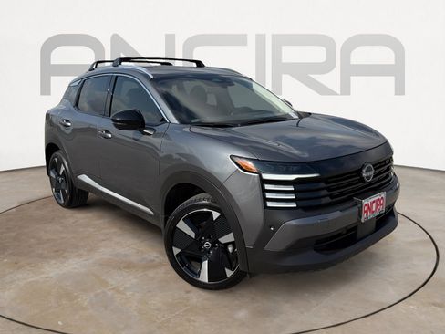 Used 2026 Nissan Kicks SR FWD image 4