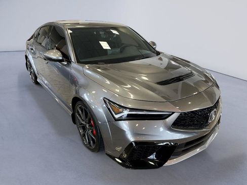 Used 2025 Acura Integra Type S FWD image 3