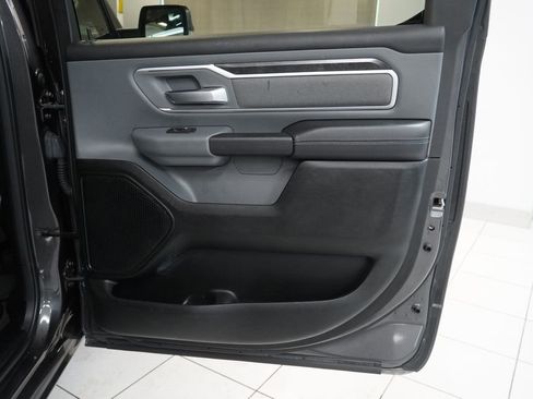 Used 2020 RAM 1500 Big Horn AWD/4WD image 30