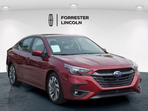 Used 2025 Subaru Legacy Limited AWD/4WD image 1