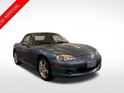 Used 2005 MAZDA MX-5 Miata w/ Convenience Pkg
