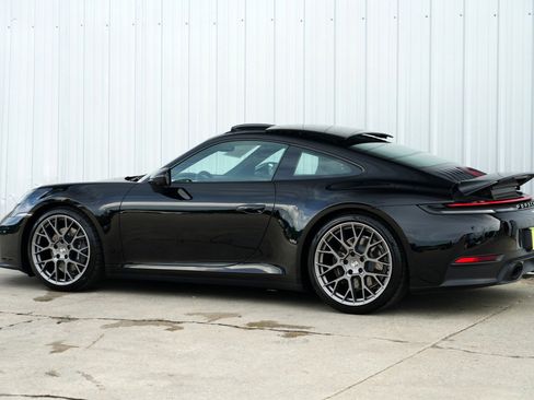 Used 2025 Porsche 911 Carrera image 53