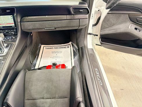 Used 2016 Porsche 911 GT3 RS image 17