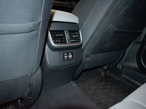 Used 2024 Subaru Outback Premium w/ Popular Package #1A AWD/4WD image 24