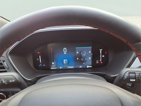 Used 2024 Ford Escape ST-Line w/ Cold Weather Package image 10