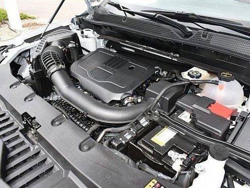 New 2025 Chevrolet Blazer LT w/ Sound & Technology Package image 9