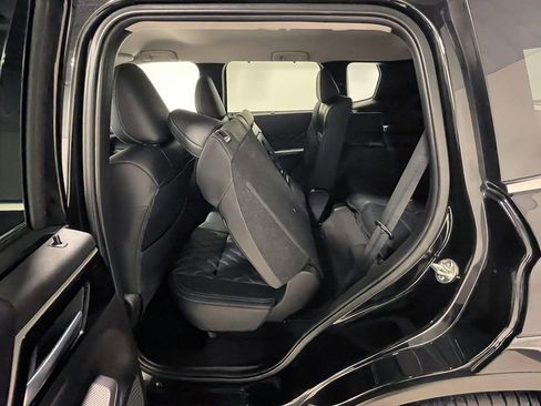 Used 2024 Mitsubishi Outlander SEL image 24