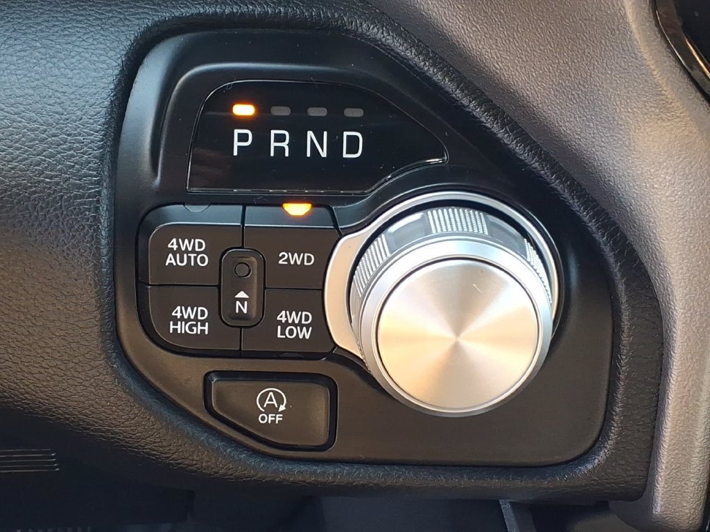 Used 2023 RAM 1500 Laramie AWD/4WD image 7