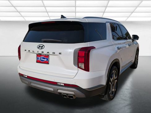 Used 2023 Hyundai Palisade SEL w/ Premium Package FWD image 32