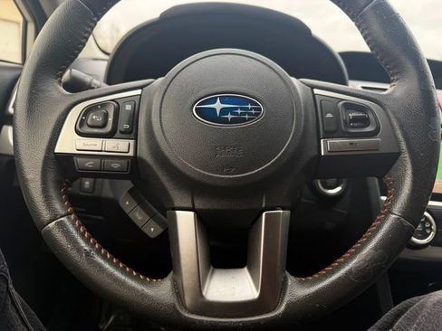 Used 2017 Subaru Crosstrek 2.0i Limited image 12